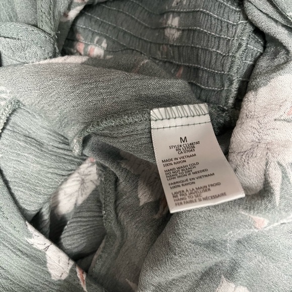 3 top bundle - Picture 6 of 7